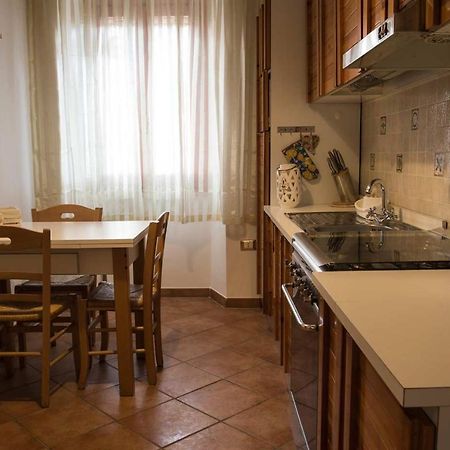 Le Pinelle Panzió Terni Kültér fotó