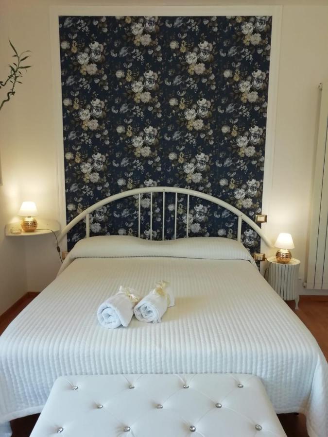 Le Pinelle Panzió Terni Kültér fotó